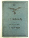 Солдатская книжка,Военный паспорт и Знак зенитчик люфтваффе..
