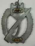 Пехотный штурмовой знак в серебре.