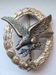 Знак стрелка-радиста.В корбке.